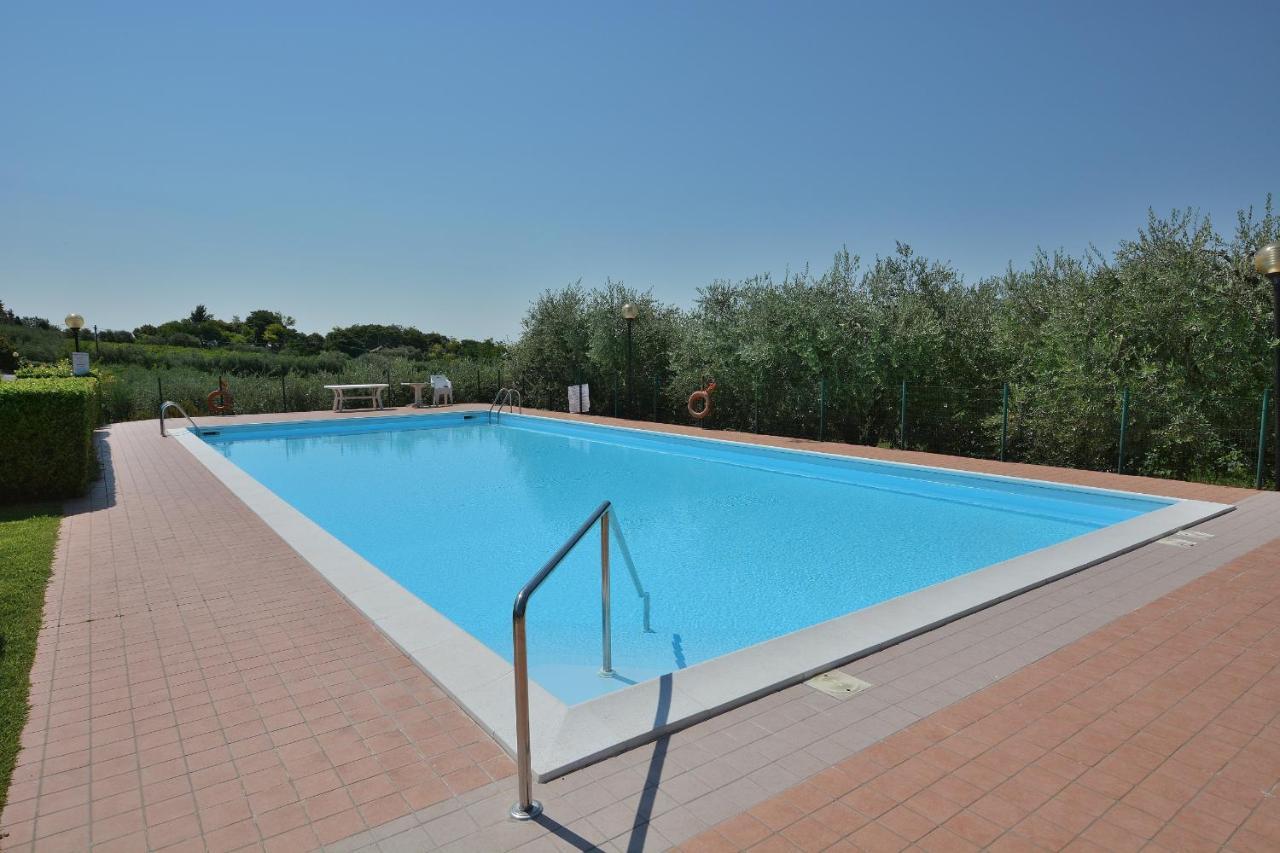 Apartment Joan Miro With Pool Bardolino Zewnętrze zdjęcie